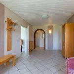 Hus-pellworm-1-ferienwohnung-meerestraum *