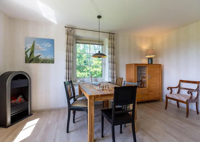 Hus-pellworm-1-ferienwohnung-meerestraum * Pellworm
