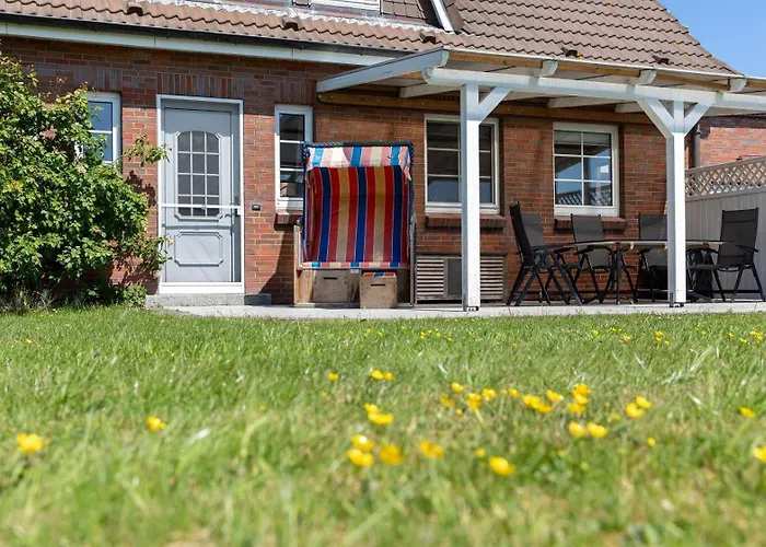 Hus-pellworm-1-ferienwohnung-meerestraum *